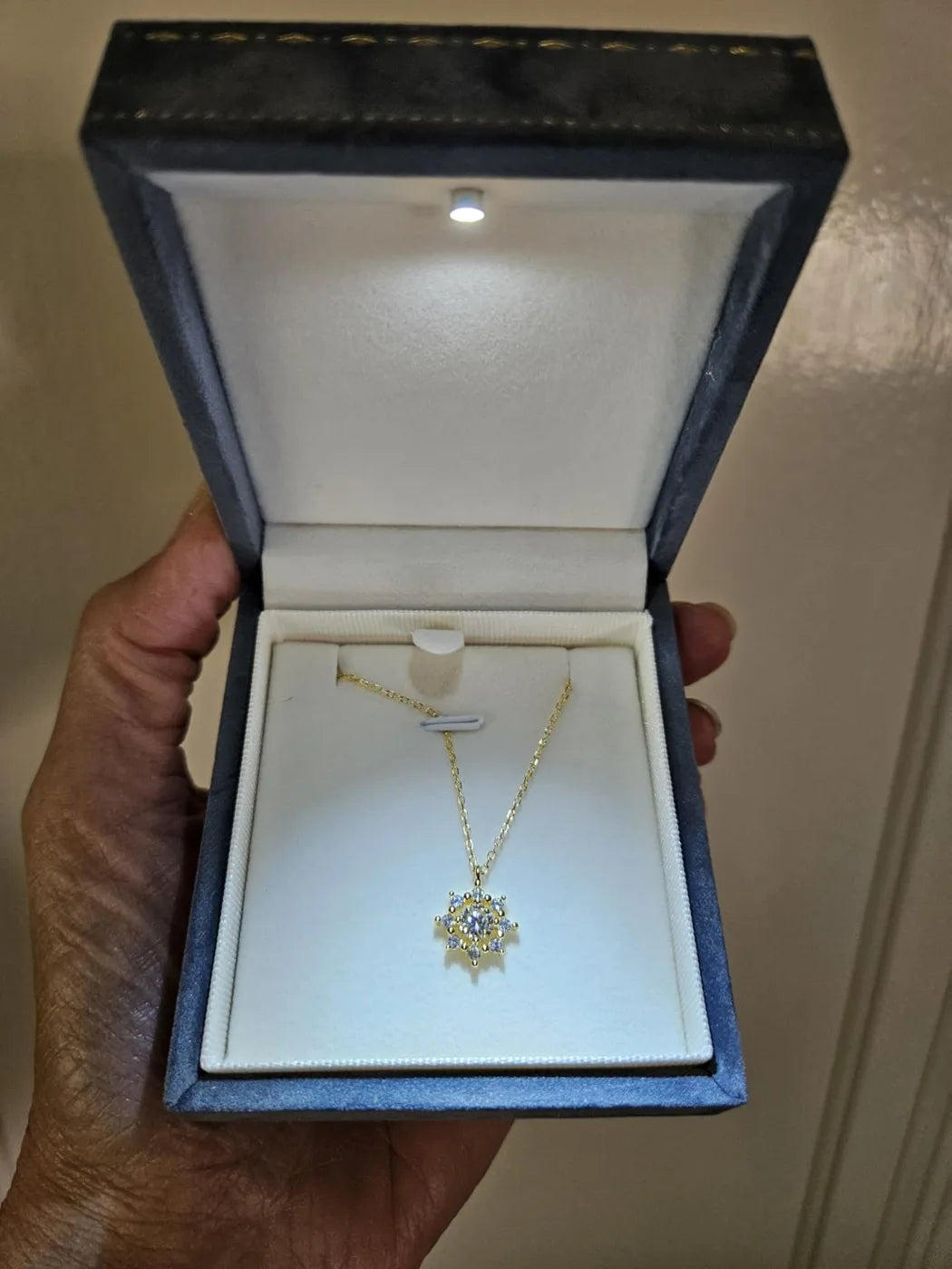 Customer photo 2 of S925 Sunflower Pendant Necklace