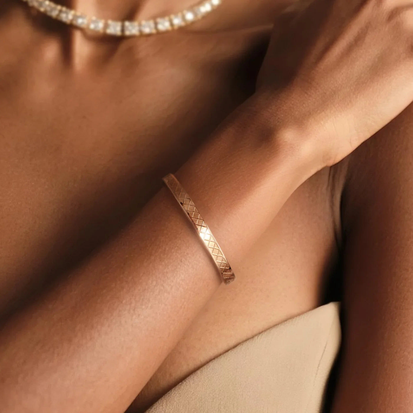Silver Diamond-Pattern Bangle lifestyle image