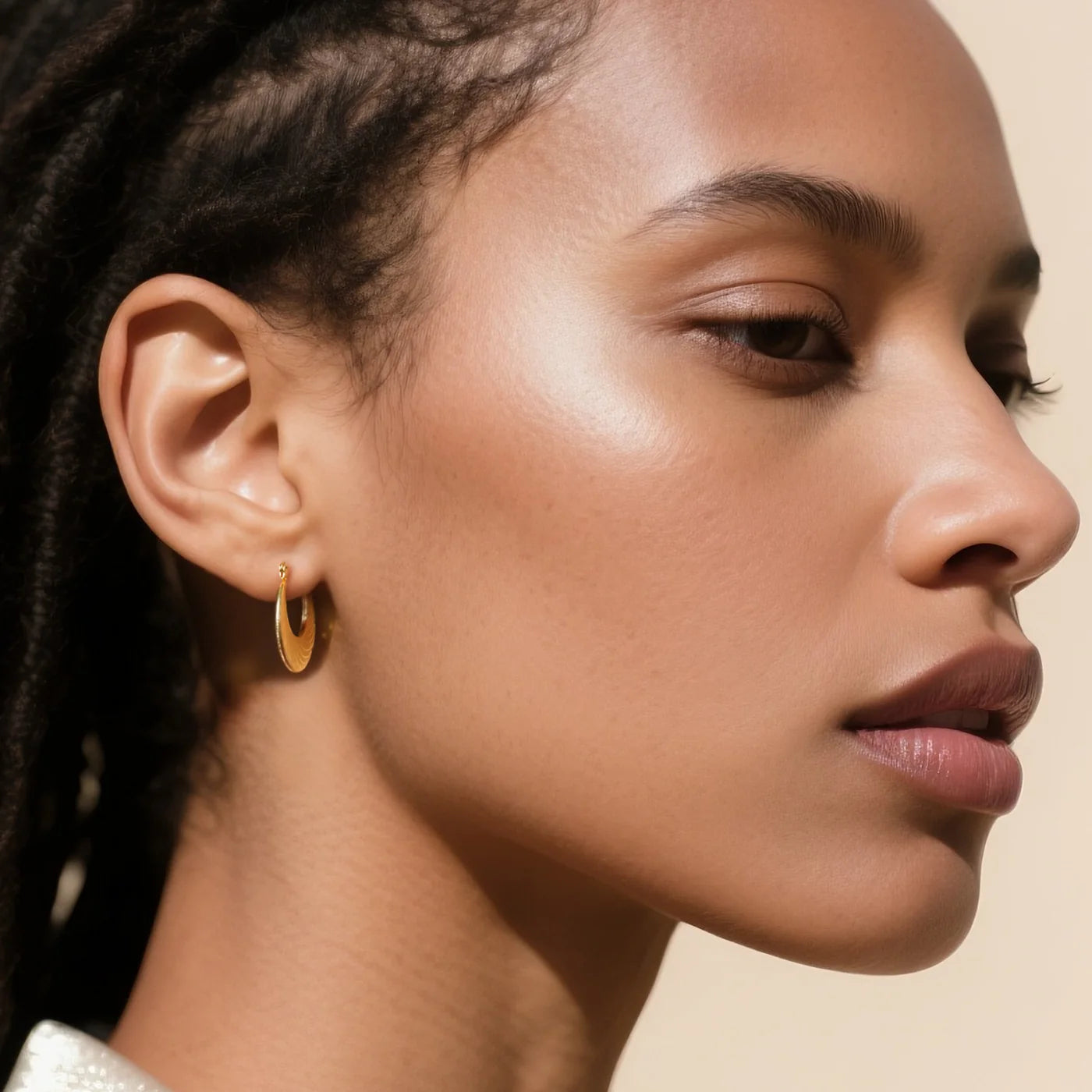 Sculptural Crescent Hoop Earrings lifestyle image