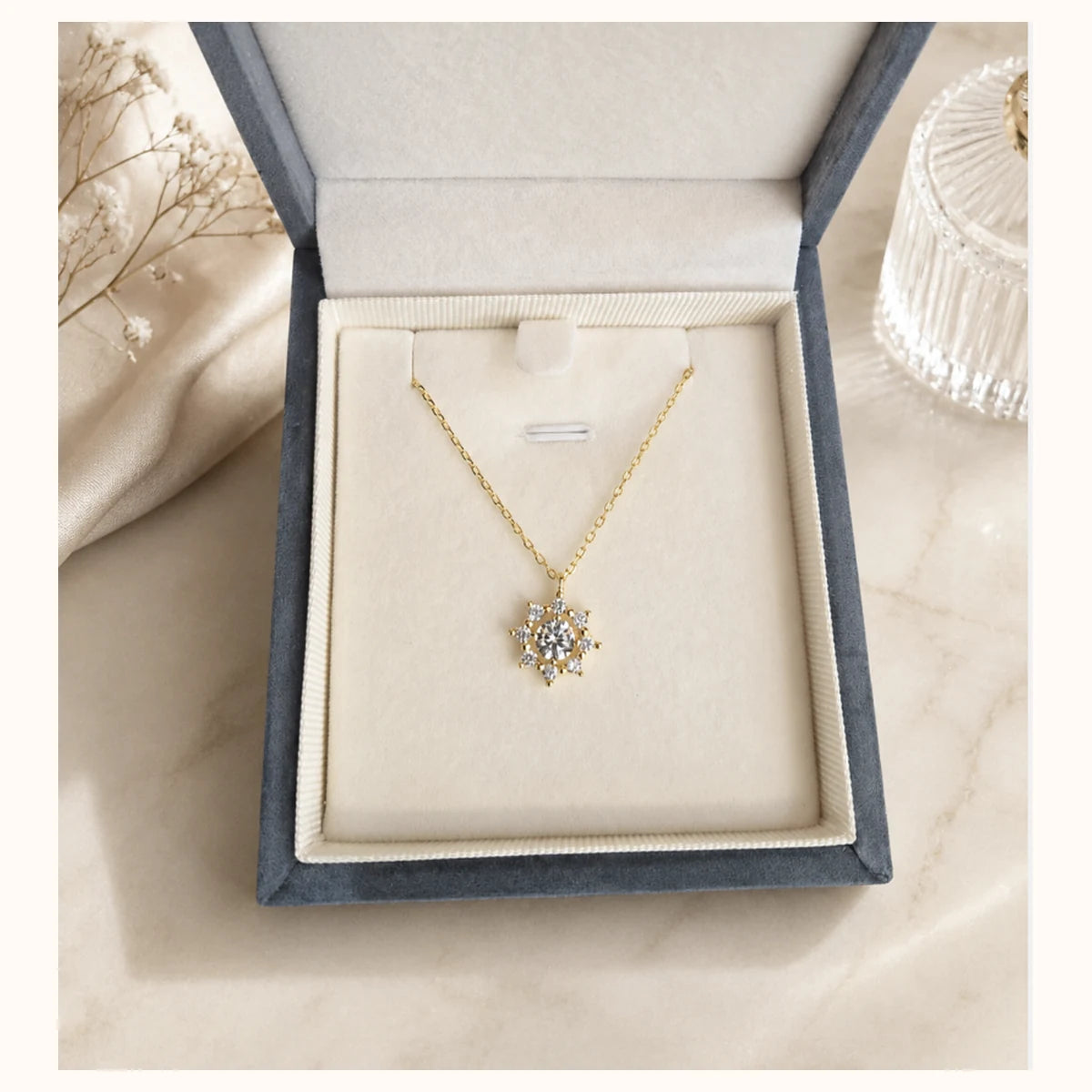 S925 Sunflower Pendant Necklace lifestyle image